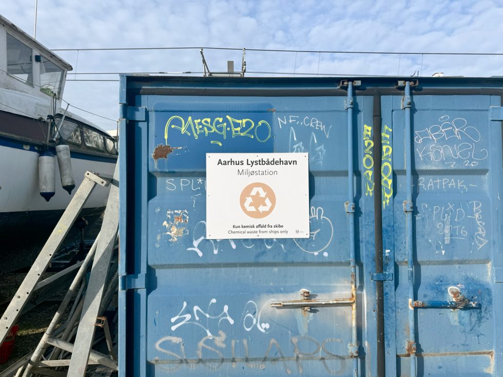 Skilt / En del af Aarhus Lystbådehavns wayfinding